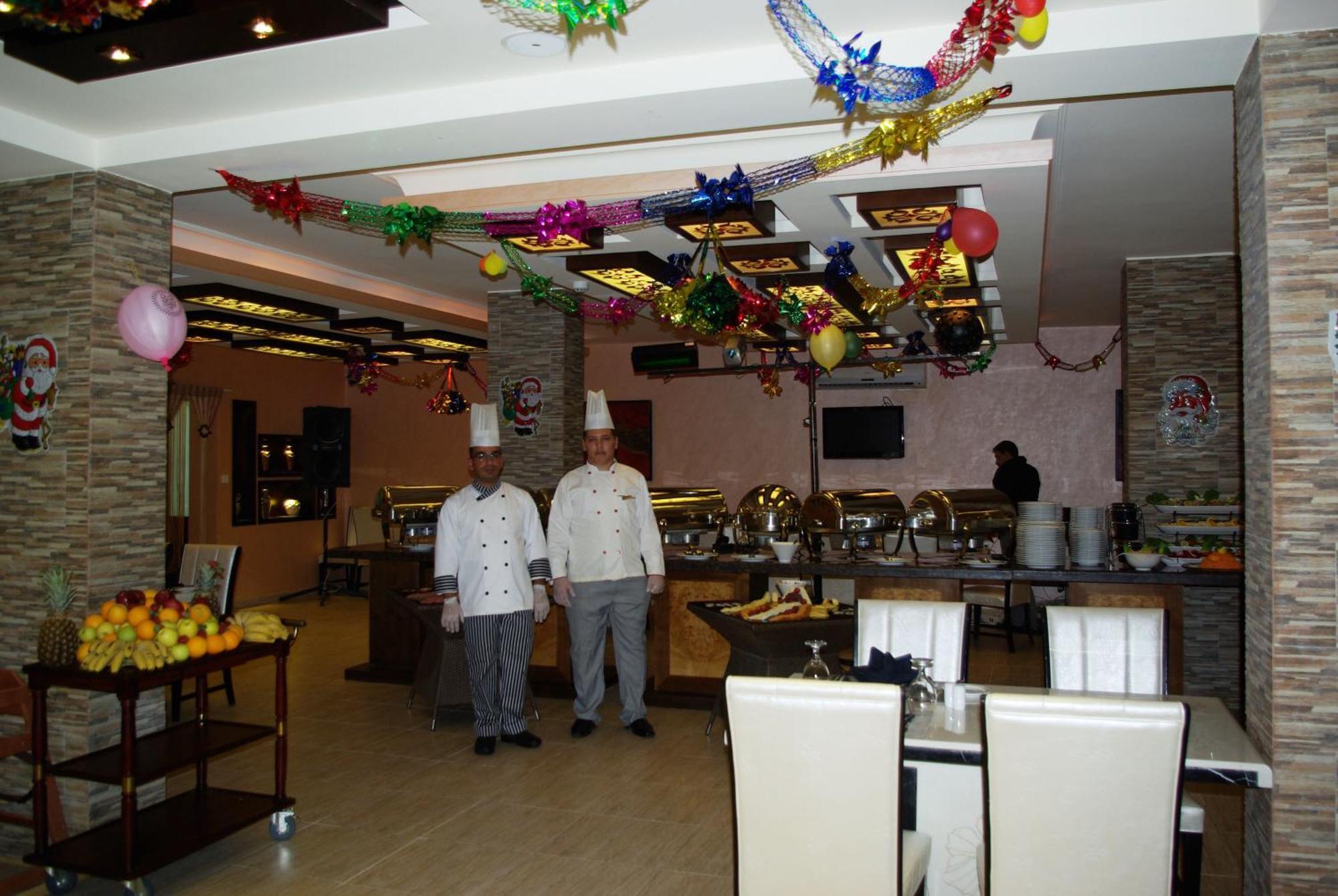 Seven Wonders Hotel Wadi Musa Buitenkant foto