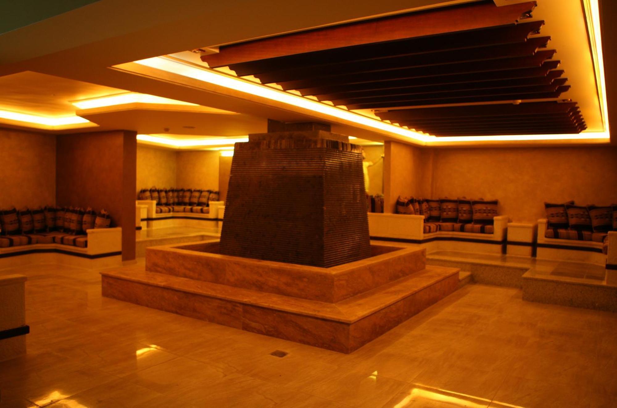 Seven Wonders Hotel Wadi Musa Buitenkant foto