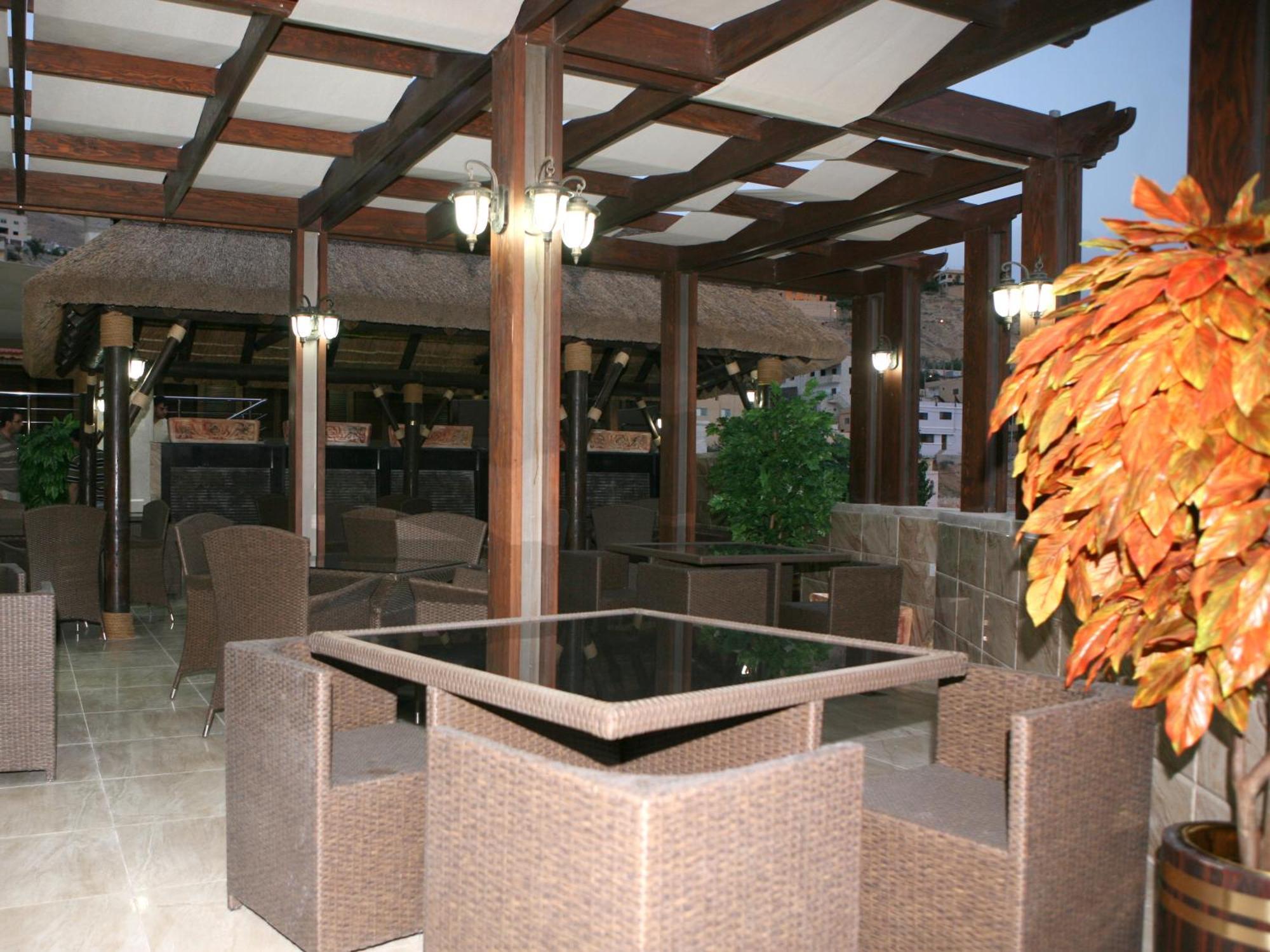 Seven Wonders Hotel Wadi Musa Buitenkant foto